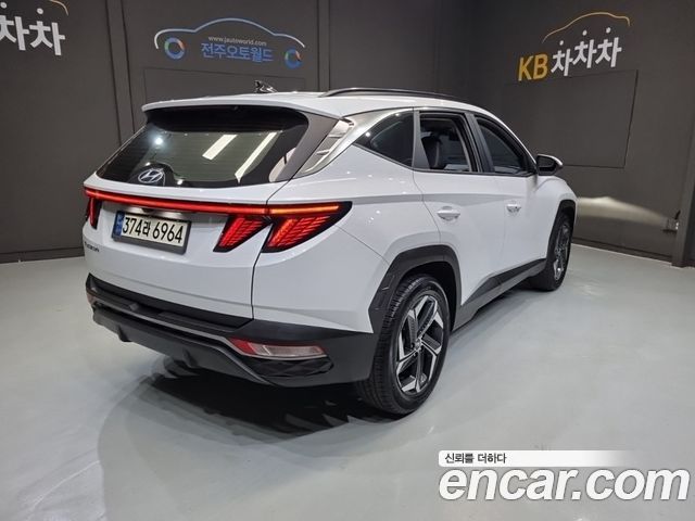 Hyundai Tucson (NX4) Gasoline 1.6 Turbo 2WD Premium 2022 — фото 3