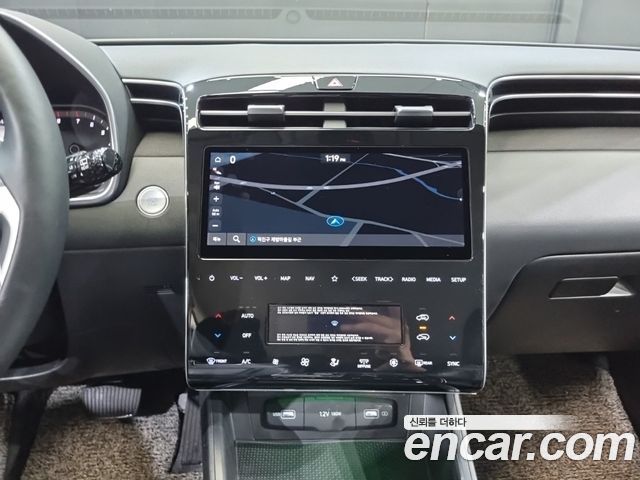 Hyundai Tucson (NX4) Gasoline 1.6 Turbo 2WD Premium 2022 — фото 21