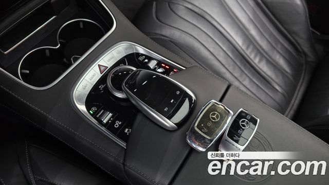 Mercedes-Benz S-Class (W222) S63 AMG 4MATIC+ Coupe 2019 — фото 18