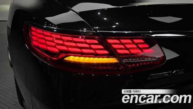 Mercedes-Benz S-Class (W222) S63 AMG 4MATIC+ Coupe 2019 — фото 23
