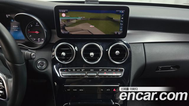Mercedes-Benz C-Class (W205) C220 d 4MATIC 2020 — фото 13