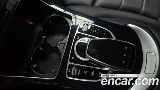 Mercedes-Benz C-Class (W205) C220 d 4MATIC 2020 — фото 17