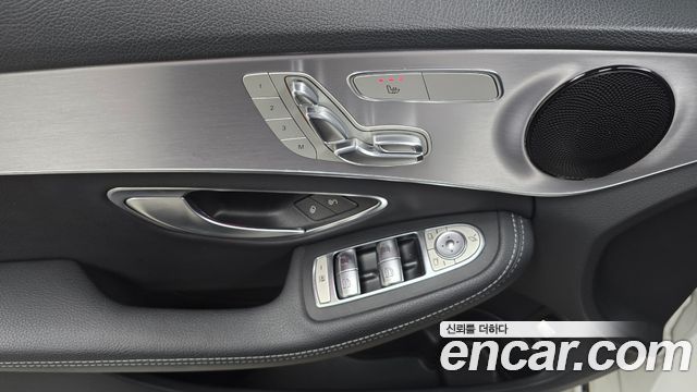 Mercedes-Benz C-Class (W205) C220 d 4MATIC 2020 — фото 19