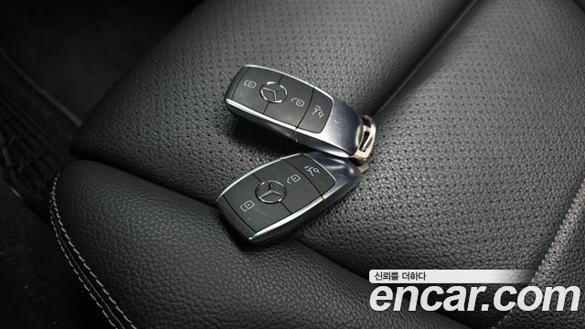 Mercedes-Benz C-Class (W205) C220 d 4MATIC 2020 — фото 20