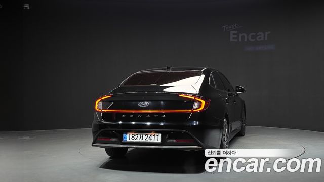 Hyundai Sonata Hybrid (DN8) Premium Plus 2023 — фото 4