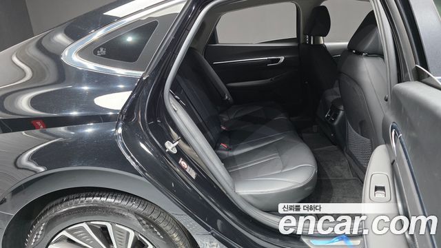 Hyundai Sonata Hybrid (DN8) Premium Plus 2023 — фото 12