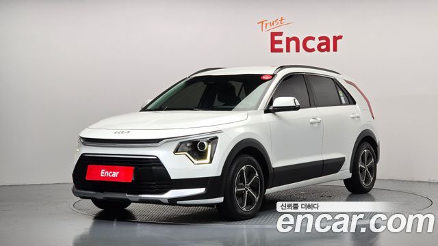 Kia Niro Trendy 2022 — фото 1