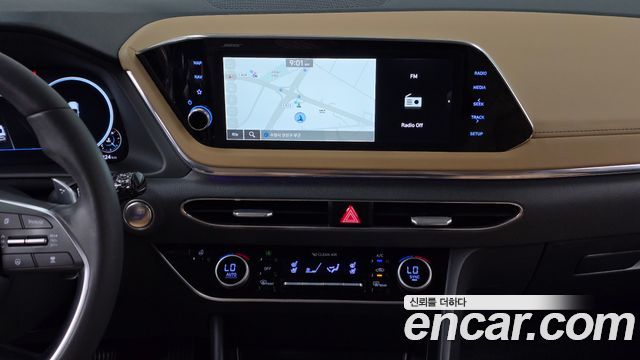 Hyundai Sonata (DN8) 1.6 Turbo Inspiration 2020 — фото 14