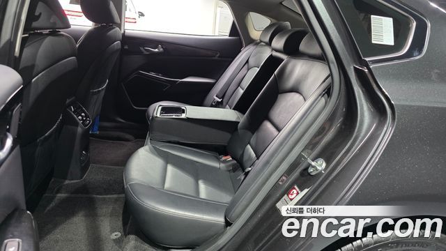 Kia K7 Premier 2.5 GDI Noblesse 2021 — фото 15