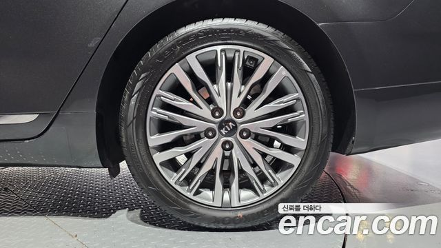 Kia K7 Premier 2.5 GDI Noblesse 2021 — фото 27