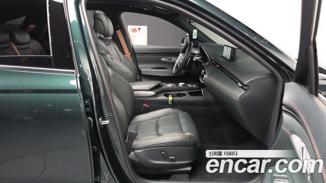 Genesis GV70 2.5T Gasoline AWD 2022 — фото 11