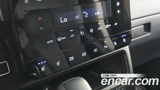 Hyundai Staria Cargo 5-Seater Modern 2022 — фото 27