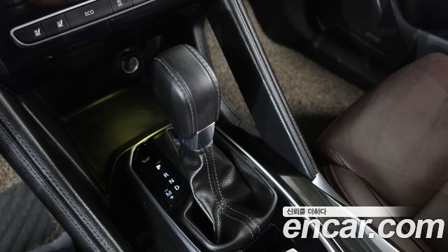 Renault Korea QM6 Diesel 2WD RE Signature 2018 — фото 9
