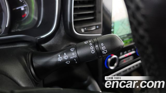 Renault Korea QM6 Diesel 2WD RE Signature 2018 — фото 20