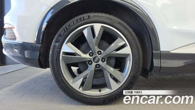 Audi Q4 e-tron (F4) 40 Premium 2022 — фото 5
