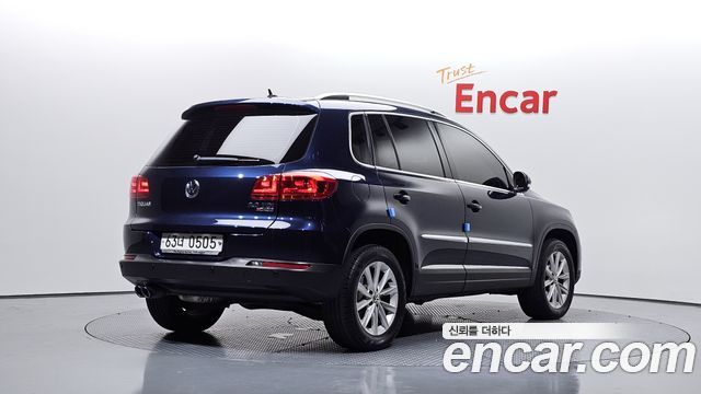 Volkswagen Tiguan 2.0 TDI Comfort 5N 2016 — фото 2