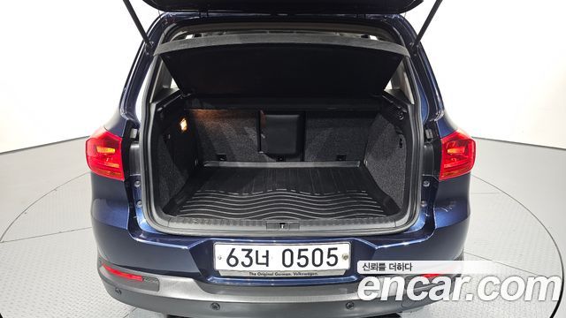 Volkswagen Tiguan 2.0 TDI Comfort 5N 2016 — фото 20