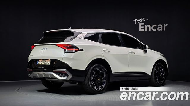 Kia Sportage (V) Gasoline 1.6 Turbo 2WD Prestige 2022 — фото 2