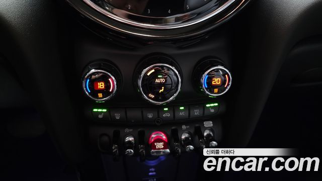 MINI Cooper Classic Plus 3rd 2022 — фото 17