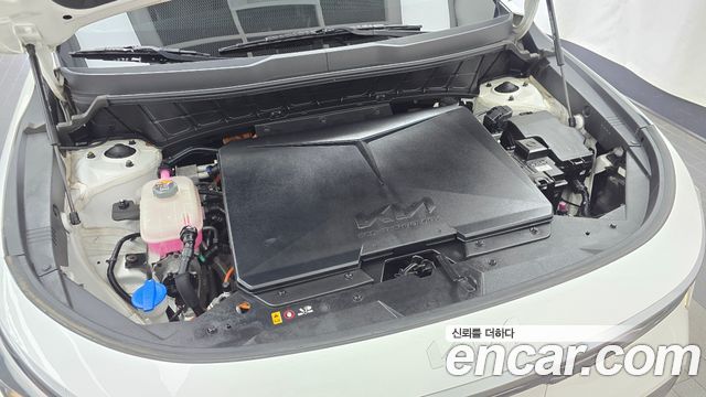 Kia Niro EV Air 2023 — фото 6