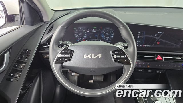 Kia Niro EV Air 2023 — фото 12