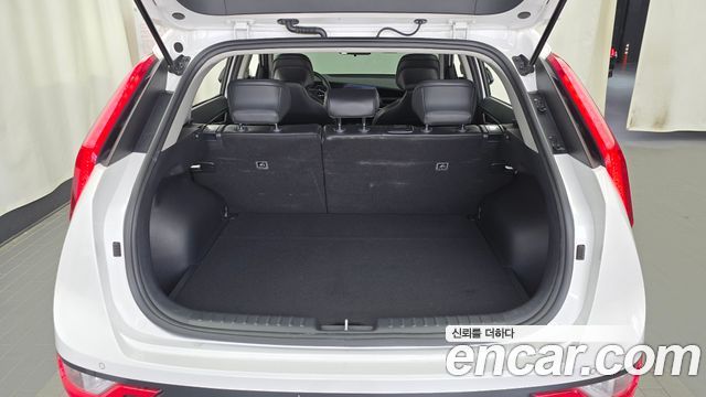 Kia Niro EV Air 2023 — фото 20