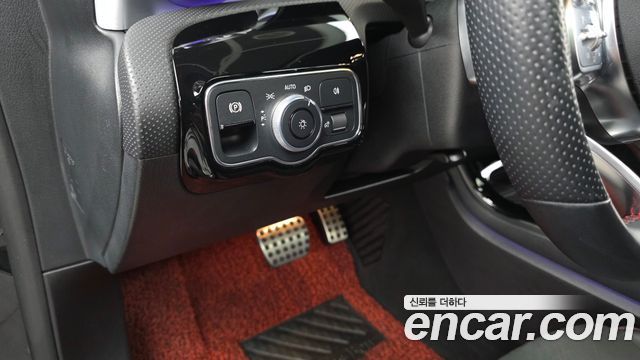 Mercedes-Benz CLA-Class (C118) CLA250 4MATIC 2021 — фото 17