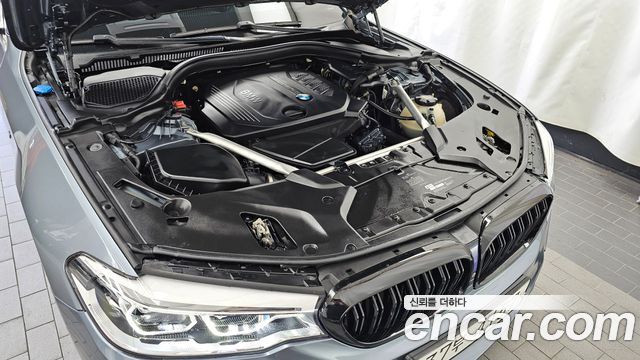 BMW 5 Series (G30) 520d xDrive M Sport Package Plus 2018 — фото 6