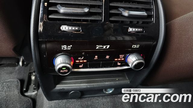 BMW 5 Series (G30) 520d xDrive M Sport Package Plus 2018 — фото 19