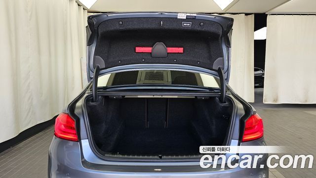 BMW 5 Series (G30) 520d xDrive M Sport Package Plus 2018 — фото 20
