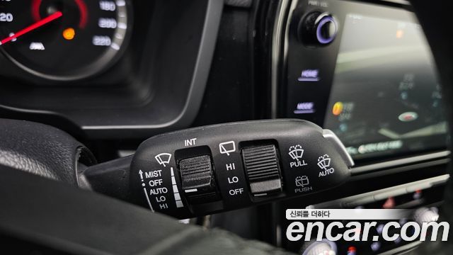KG Mobility (SsangYong) Very New Tivoli Gasoline 1.5 2WD V3 2022 — фото 19