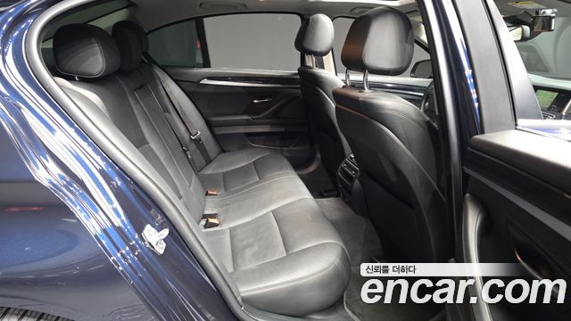BMW 5 Series (F10) 520d xDrive 2015 — фото 12