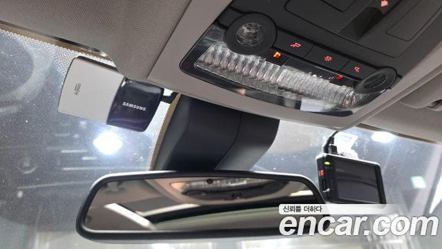BMW 5 Series (F10) 520d xDrive 2015 — фото 18