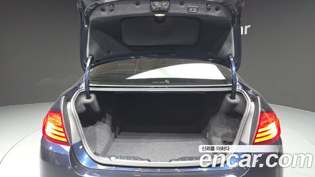 BMW 5 Series (F10) 520d xDrive 2015 — фото 20
