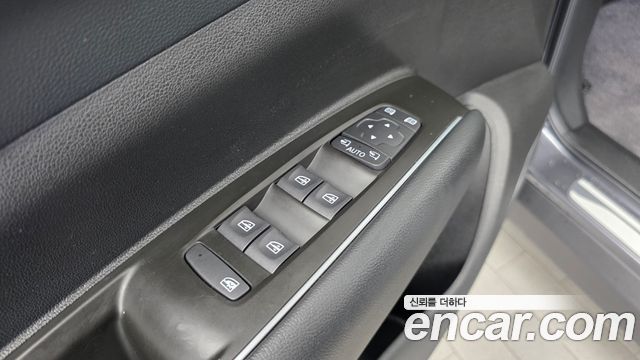 Renault Korea QM6 2.0 GDe RE 2WD 2025 — фото 28