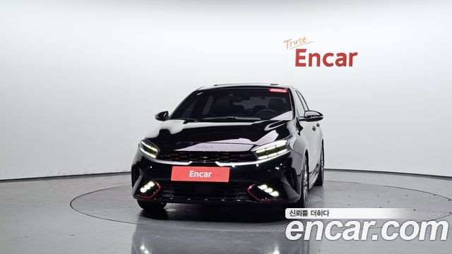 Kia K3 (II) 1.6 Turbo GT 5Door Signature 2022 — фото 3