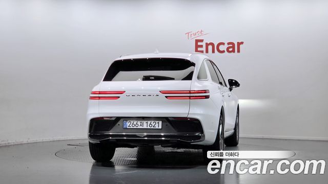 Genesis GV70 2.5T Gasoline 2WD 2026 — фото 4