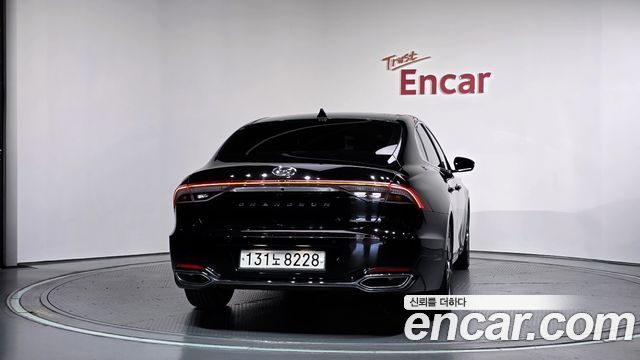 Hyundai Grandeur (IG) 3.0 LPi Rent Car Premium 2023 — фото 4