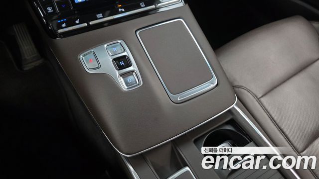 Hyundai Grandeur (IG) 3.0 LPi Rent Car Premium 2023 — фото 9