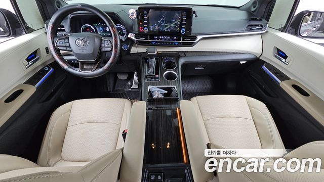 Toyota Sienna (IV) 2.5 Hybrid AWD 2024 — фото 7