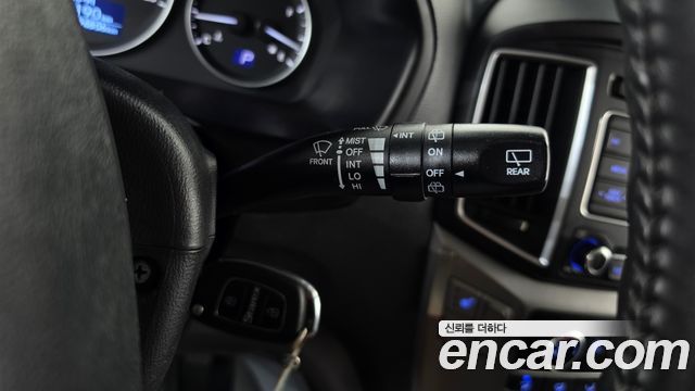 Hyundai Grand Starex Van 3-Seater Smart 2019 — фото 16
