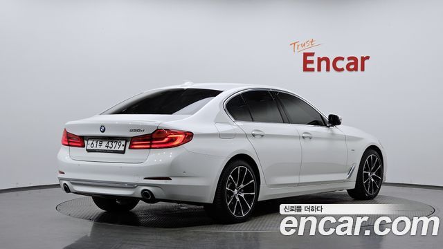 BMW 5 Series (G30) 530d Luxury Plus 2018 — фото 2