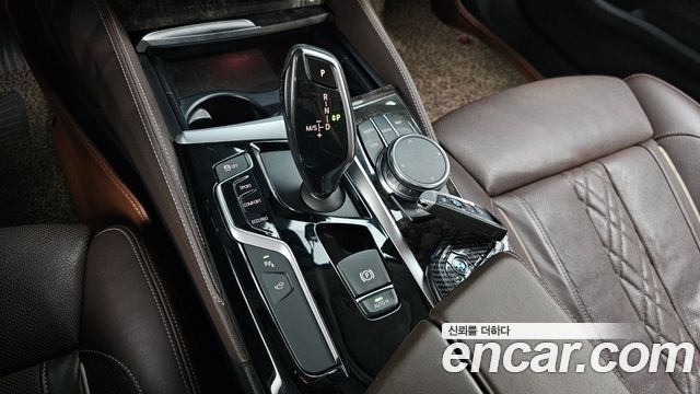 BMW 5 Series (G30) 530d Luxury Plus 2018 — фото 9