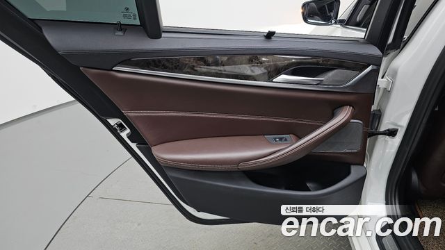 BMW 5 Series (G30) 530d Luxury Plus 2018 — фото 25