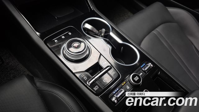 Kia K5 (III) 2.0 Noblesse 2024 — фото 9