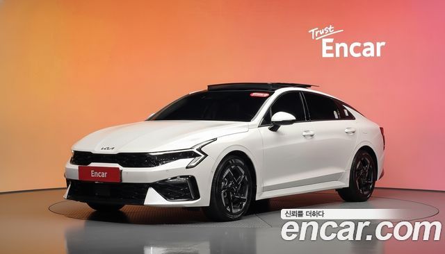 Kia K5 (III) 2.0 Noblesse 2024 — фото 1