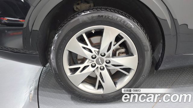 Genesis GV70 2.5T Gasoline 2WD 2022 — фото 5
