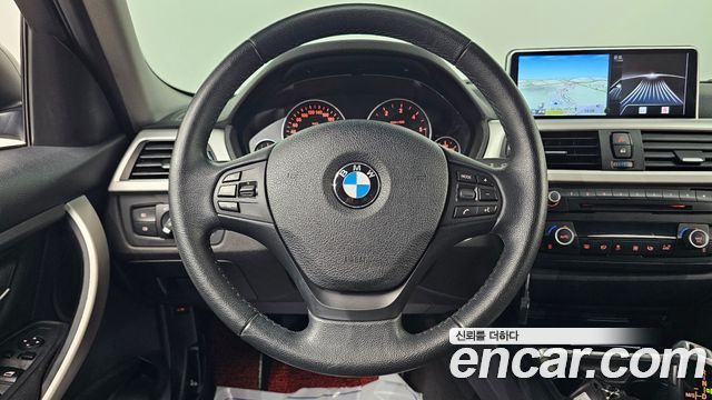 BMW 3 Series (F30) 320d Touring 2014 — фото 13