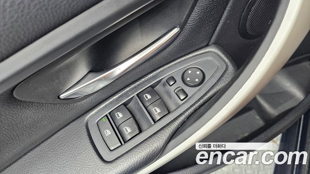 BMW 3 Series (F30) 320d Touring 2014 — фото 20