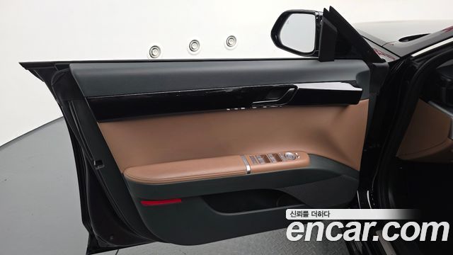 Hyundai Grandeur Hybrid (GN7) Premium 2024 — фото 30